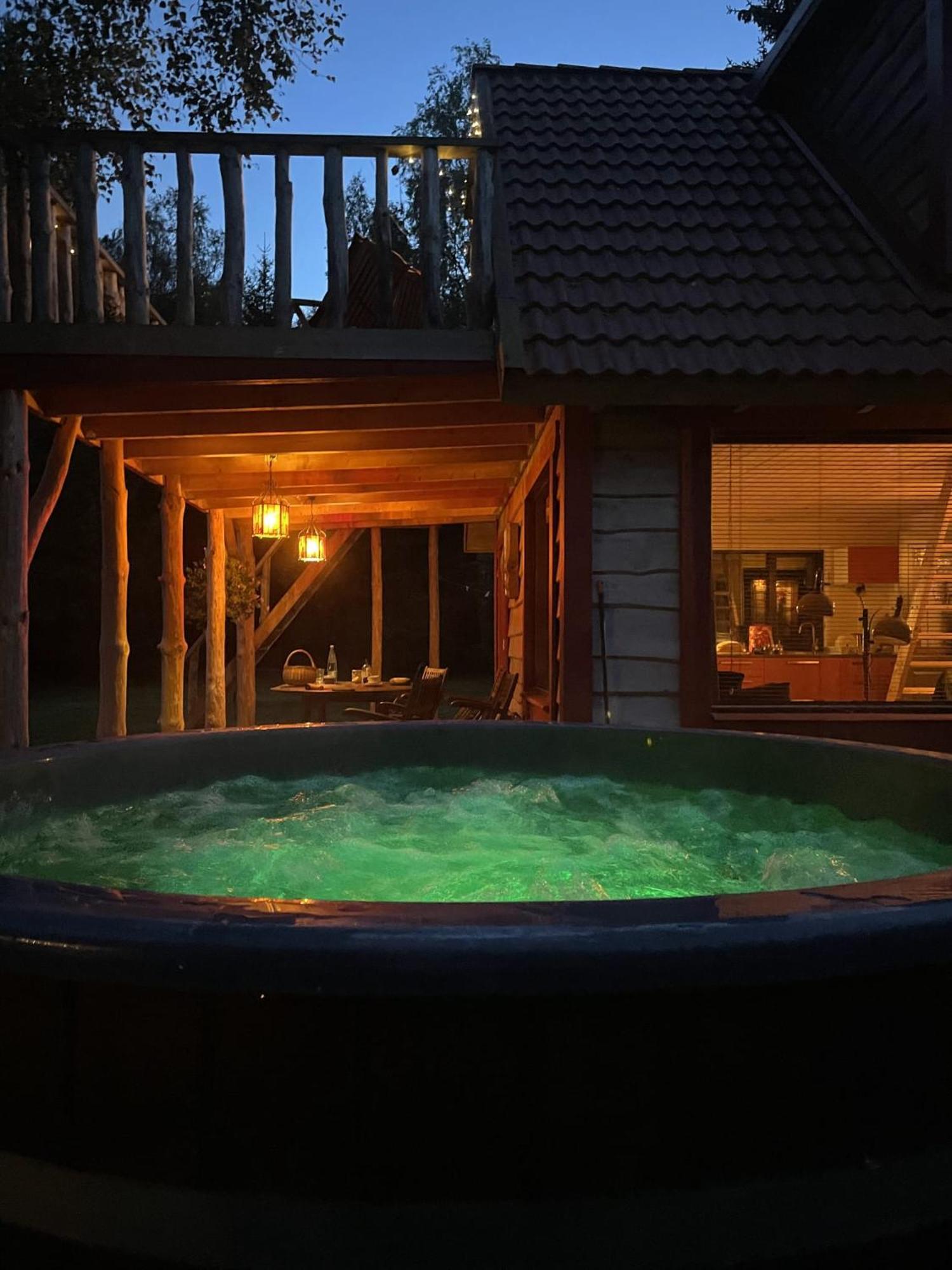 Metsaraeaegu Wellness Villa Ulendi Kültér fotó